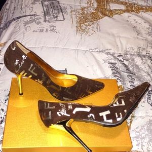 Rogue brown and gold stilletos